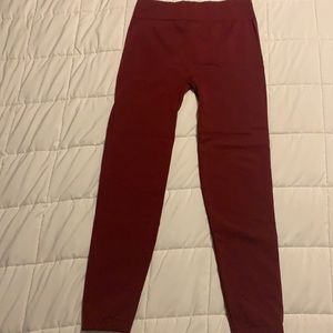 Kathy maroon leggings!